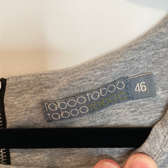 Taboo dress. - Picture 5 of 8